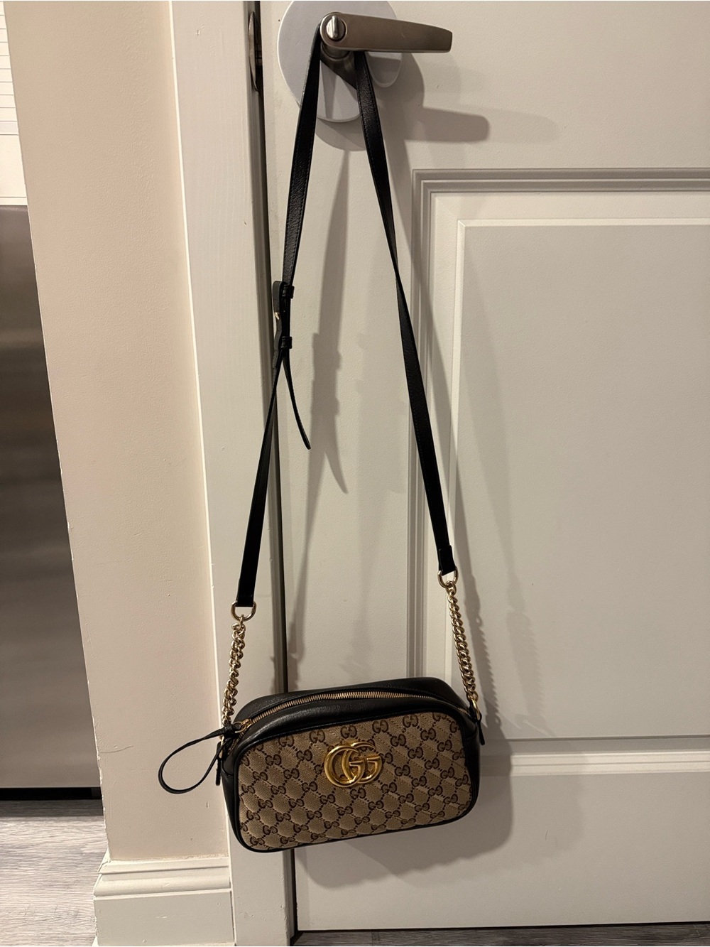AUTHENTIC Gucci Monogram Matelasse Diagonal small GG Marmont chain shoulder bag - Picture 12 of 12